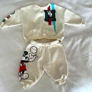 Zara Mickey Mouse Sweatsuit Set Size 6-9 months